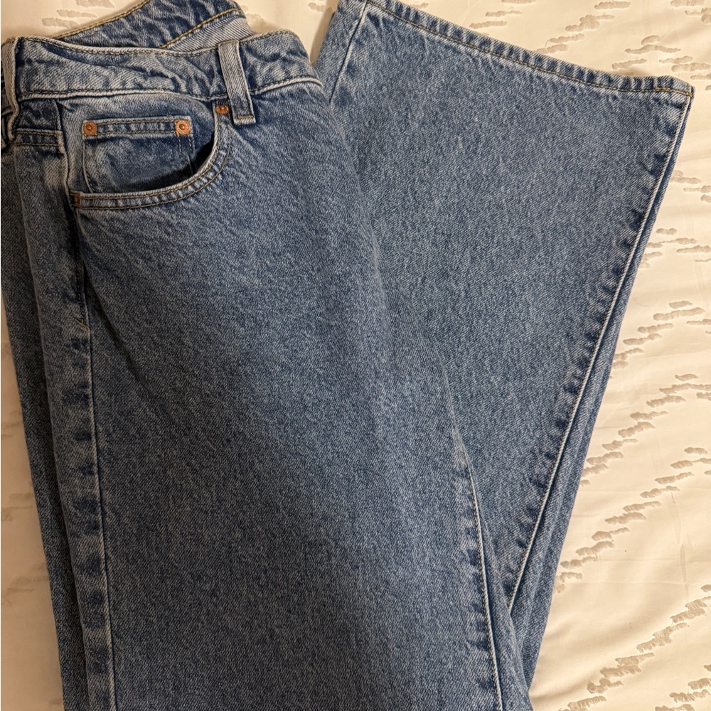 Zoe Low Rise Girlfriend Jeans size 27